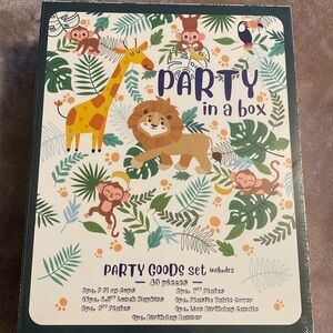 43 piece Birthday party goods set.